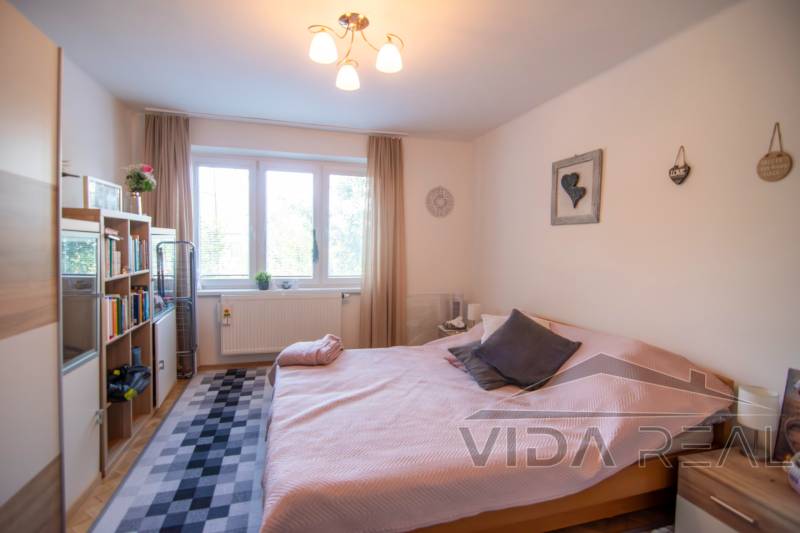 DSC_0123-Enhanced-NR copy.jpg