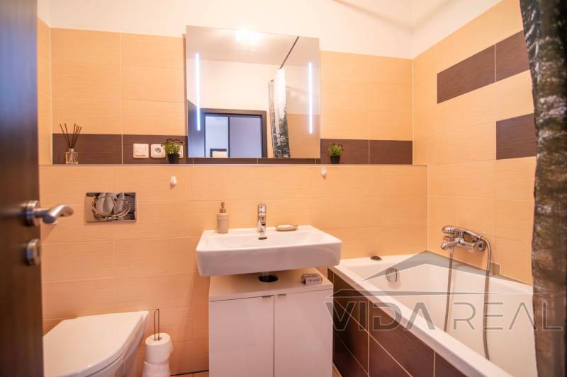 DSC_0035-Enhanced-NR copy.jpg