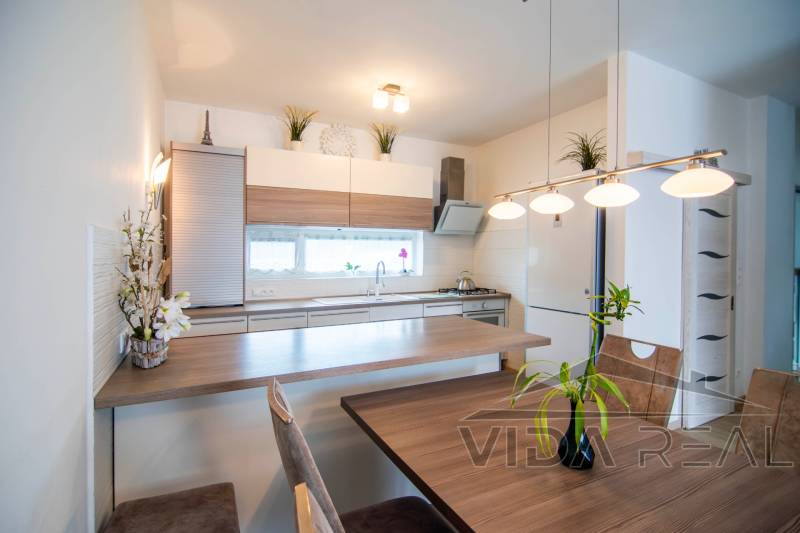 DSC_0019-Enhanced-NR copy.jpg