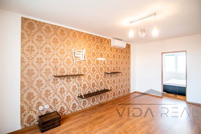 DSC_0020-Enhanced-NR copy.jpg