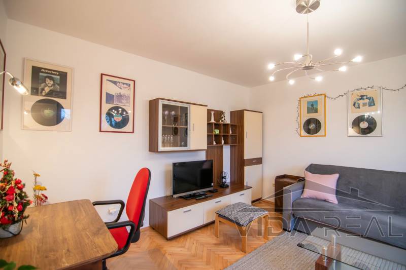 DSC_0003-Enhanced-NR copy.jpg