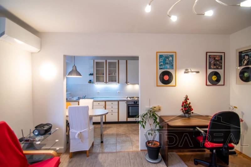 DSC_0007-Enhanced-NR copy.jpg