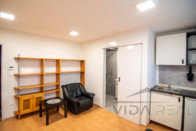 DSC_0005-Enhanced-NR copy.jpg