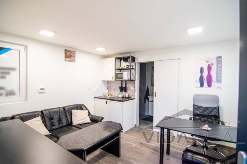 DSC_0024-Enhanced-NR copy.jpg