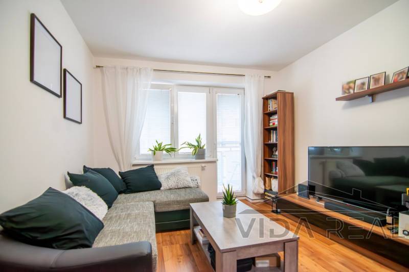 DSC_0041-Enhanced-NR copy.jpg