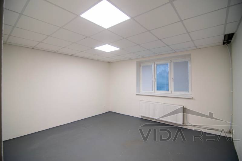 DSC_0004-Enhanced-NR copy.jpg