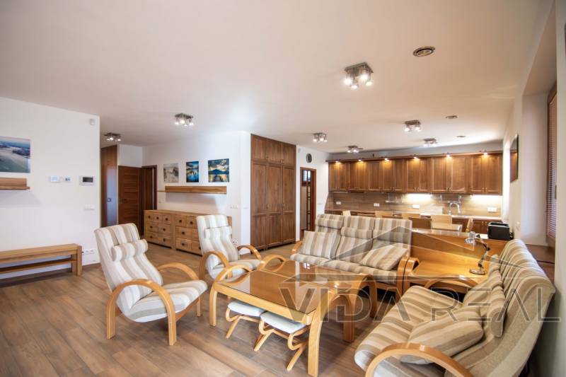 DSC_0104-Enhanced-NR copy.jpg