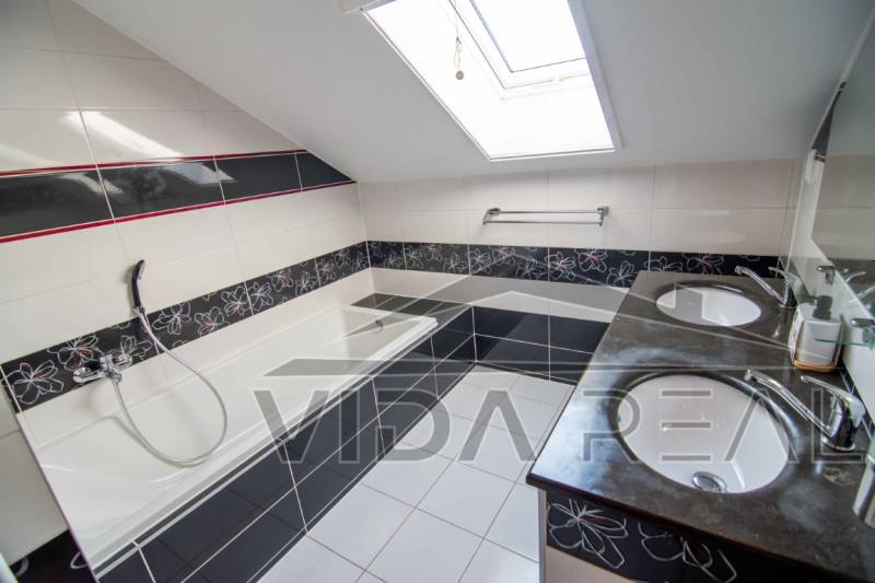 DSC_0105-Enhanced-NR copy.jpg