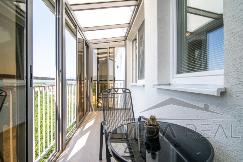balkon2.jpg